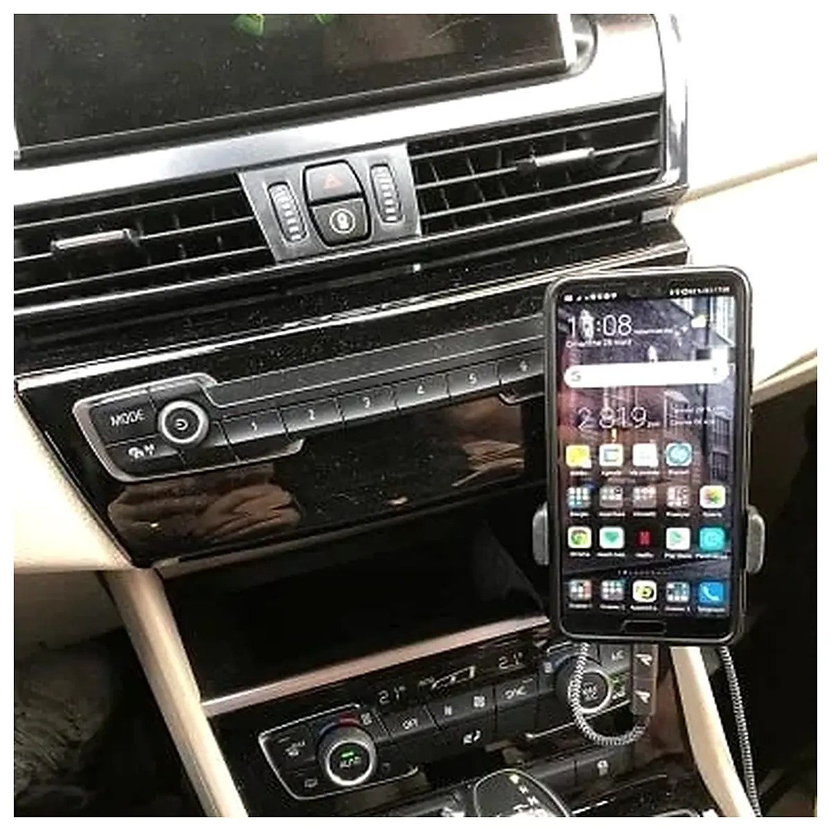 Active Tourer Smartphone Holder Car Mount Phone Holder Mobile Accessory Auto Parts Smartphone Support