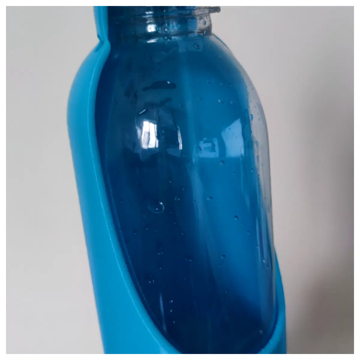 Outdoor Dog Water Portable Pet Water Bottle Hydration Pack Hiking Camping Water Tank Pet Supplies