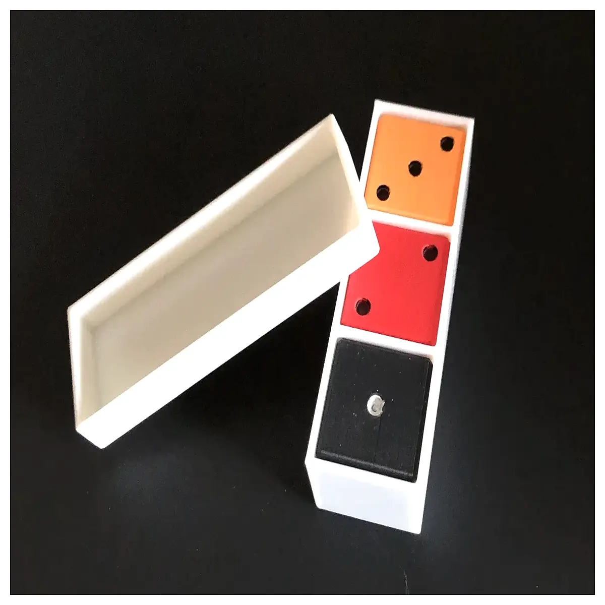 non transitive dice set math puzzle game probability trick