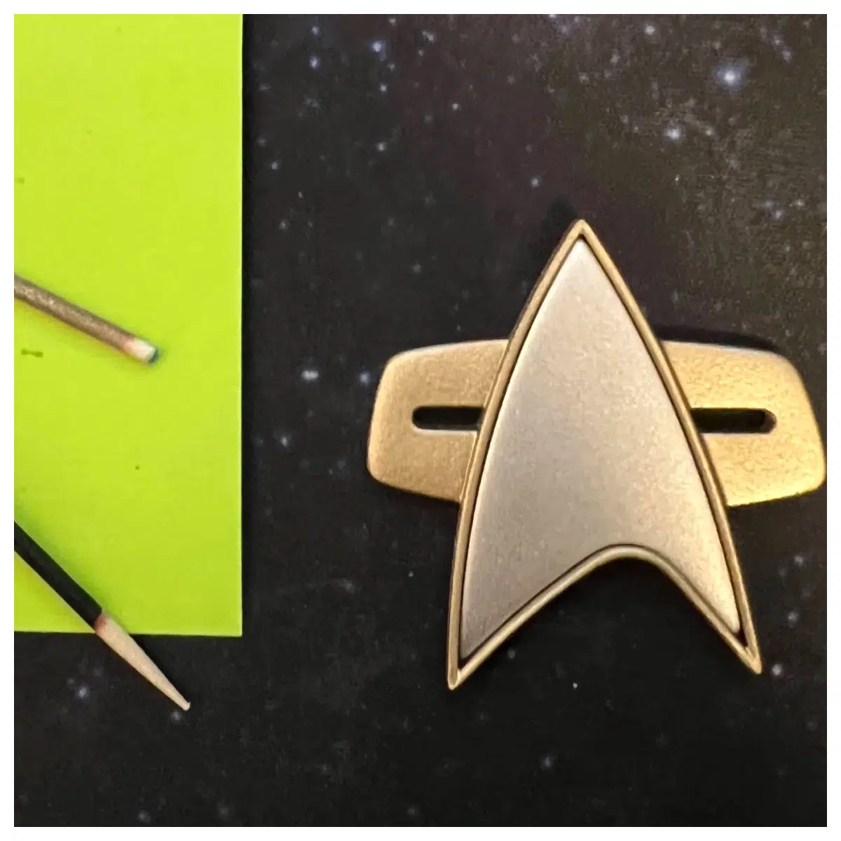 Deep Space 9 Voyager Commemorative Magnet Badge Collectible Gift Magnetic Accessory
