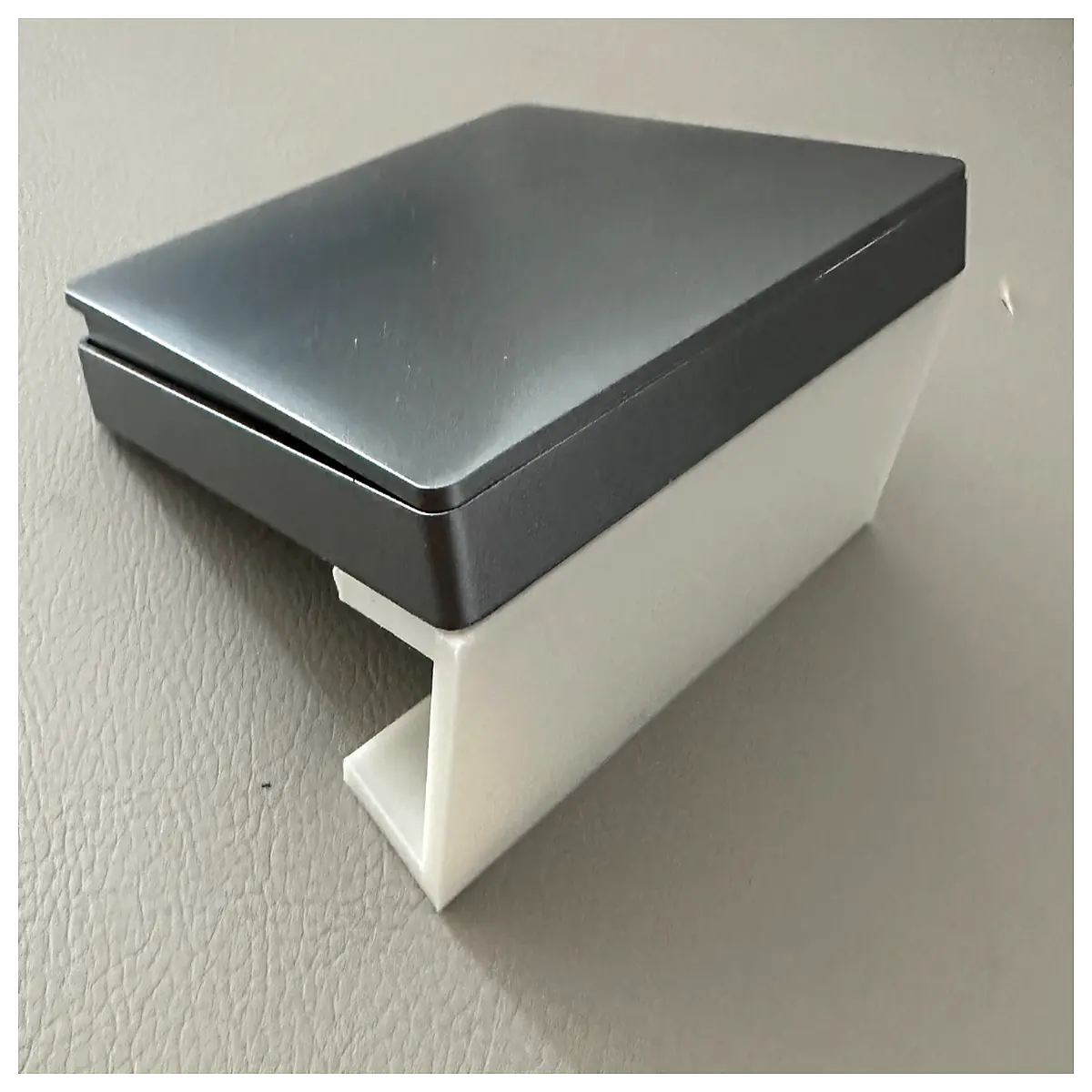 Wireless Desktop Mount 86 Type Switch Holder Wall Switch Mounting Bracket Wireless Control Panel Switch Holder Accessories