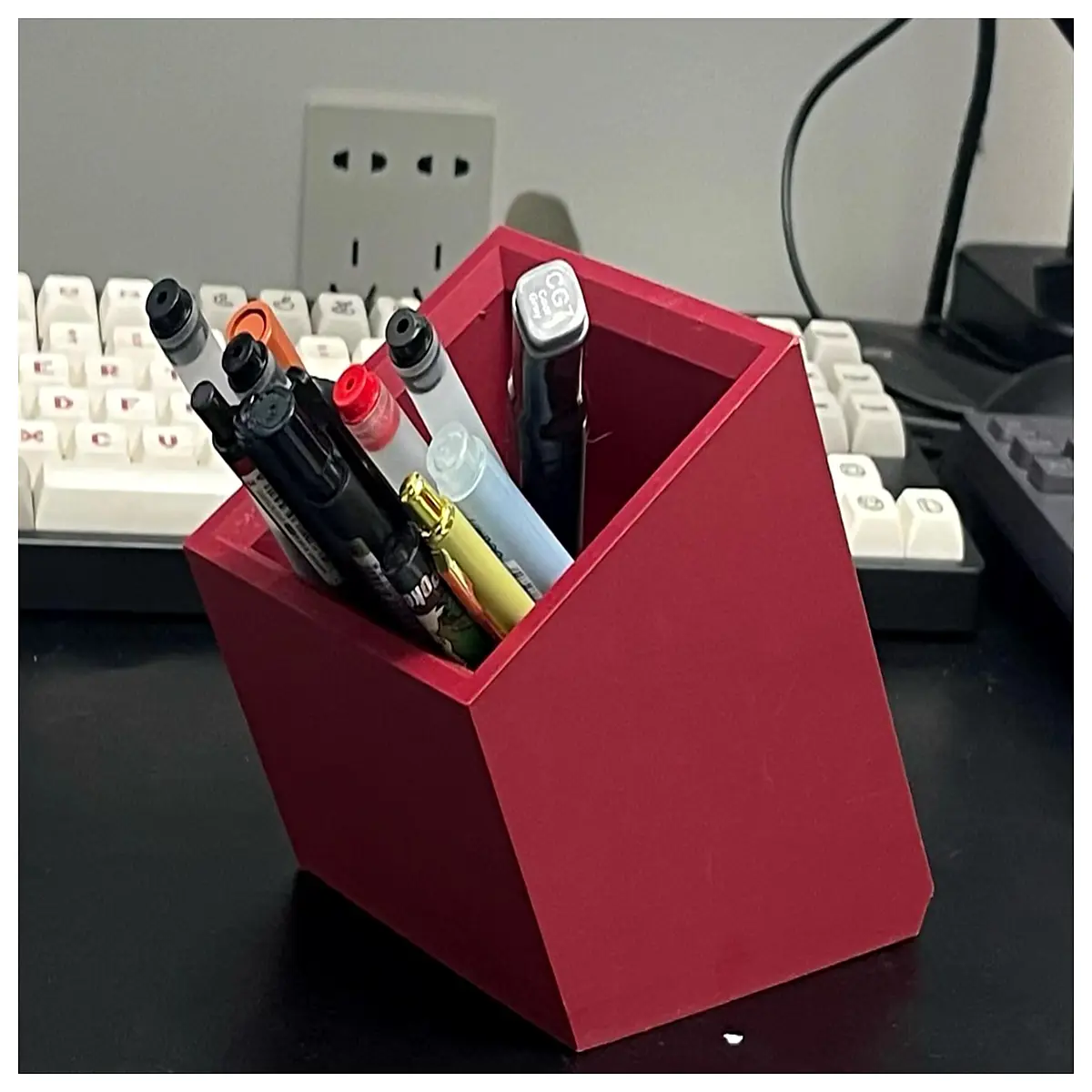 Minimalist Pen Holder Organizer Desk Storage Box Stationery Pencil Case Small Parts Container Creative Storage Solution