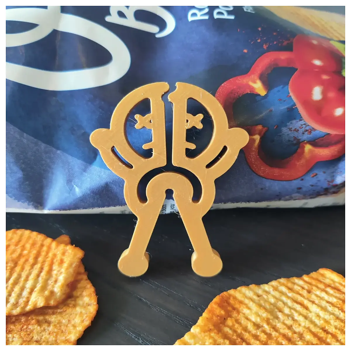 split head bag clips for resealing chips snacks vacuum food storage