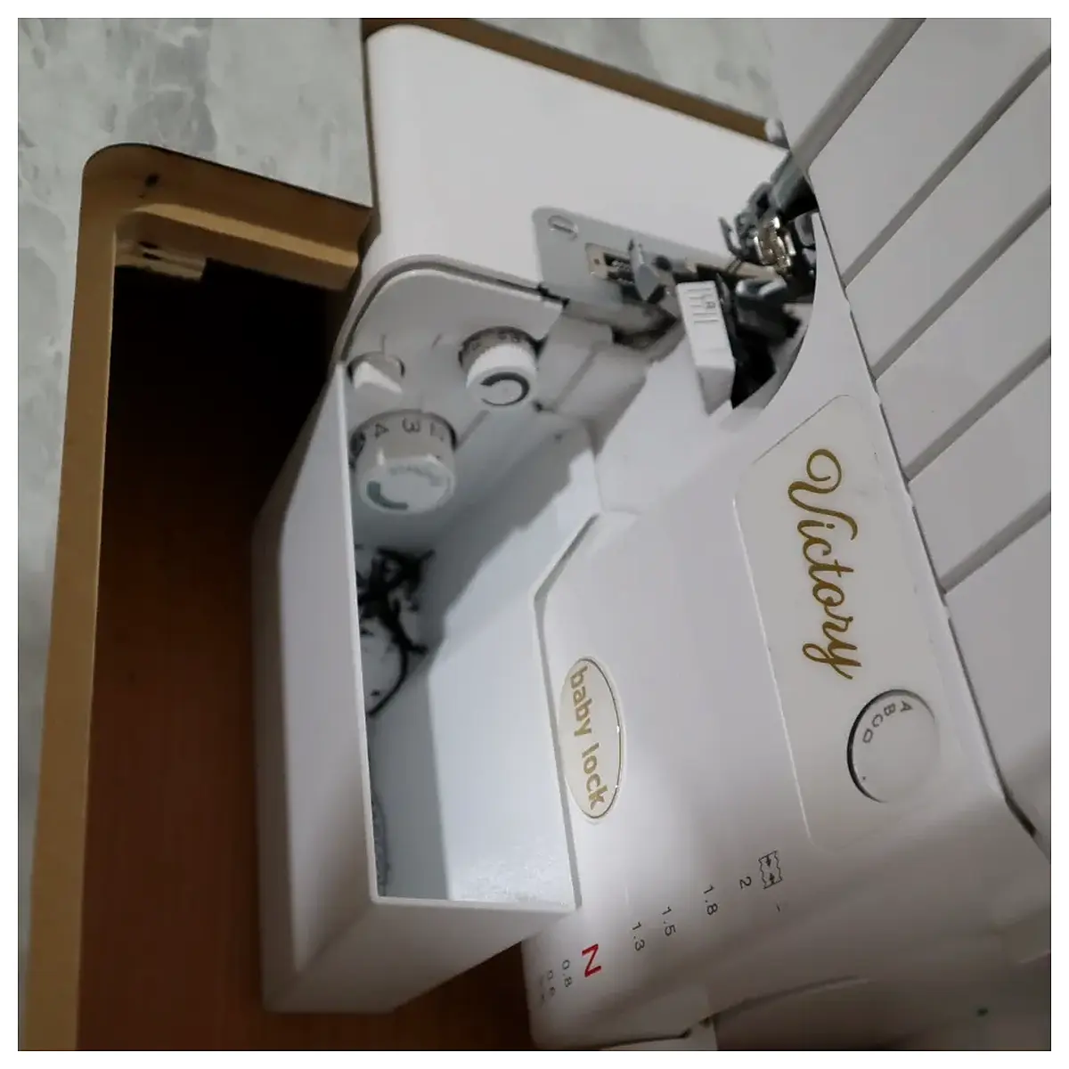 Sewing Machine Trash Can Sewing Machine Waste Bin Sewing Machine Parts Storage Fabric Scrap Recycling Container Sewing Machine Specific Wastebasket