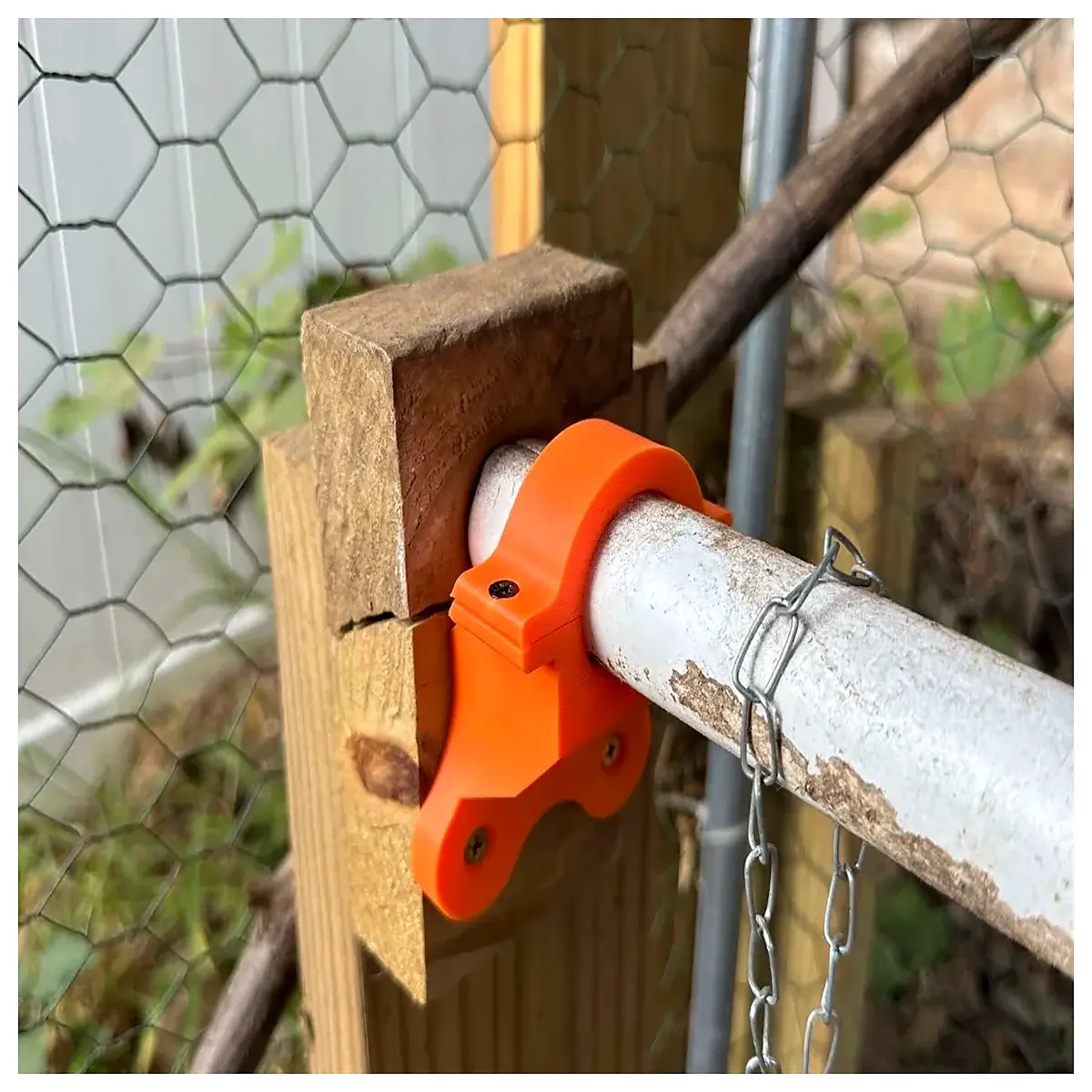 35mm Snap Hook Support Stand Chicken Bracket Bird Cage Accessory Nesting Stand Cage Support Poultry Accessories