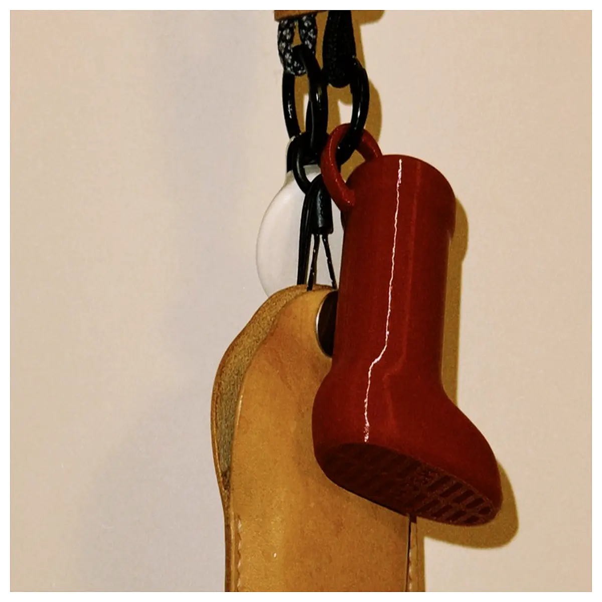 Atom Red Boots Figurine Toy Accessory Child Decoration Doll Accessory Toy Collection