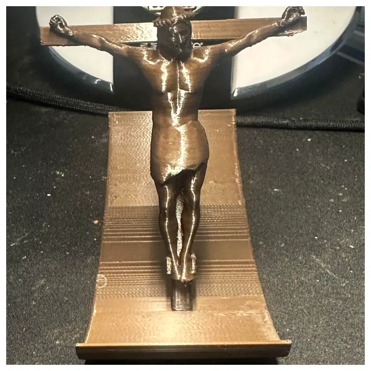 swinging jesus figure decoration bobblehead christ figurine for car dashboard religious novelty gifts