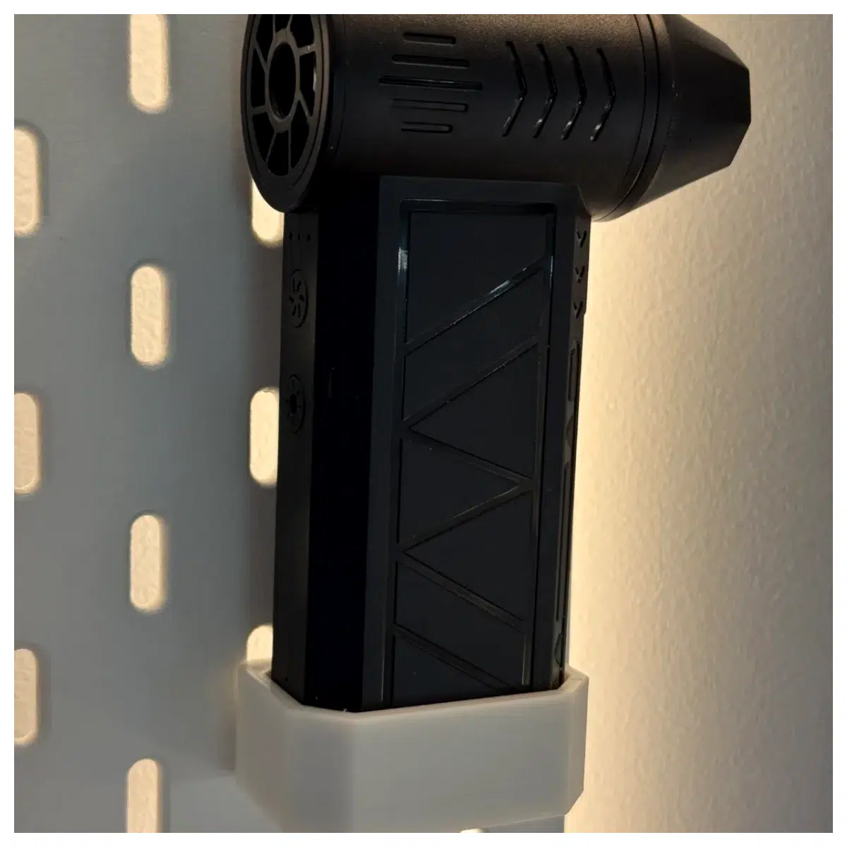 Turbine Holder Installation Support Wall Mount Bracket for Hair Dryer Accessories Ideal for Bathroom Kitchen