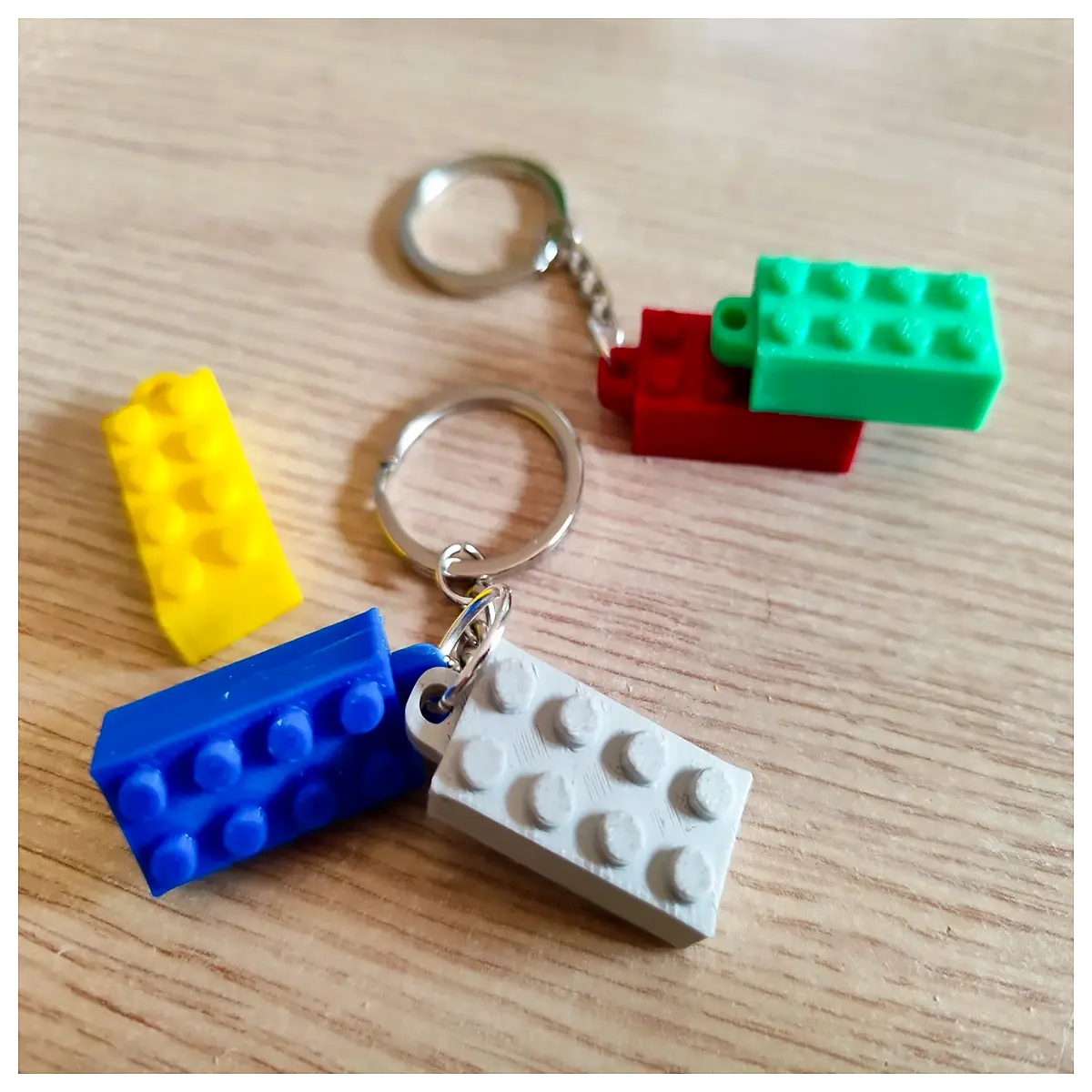 Building Block Keychain Creative Puzzle Toy Desktop Brain Teaser Kids Gift Model Accessories DIY Decoration