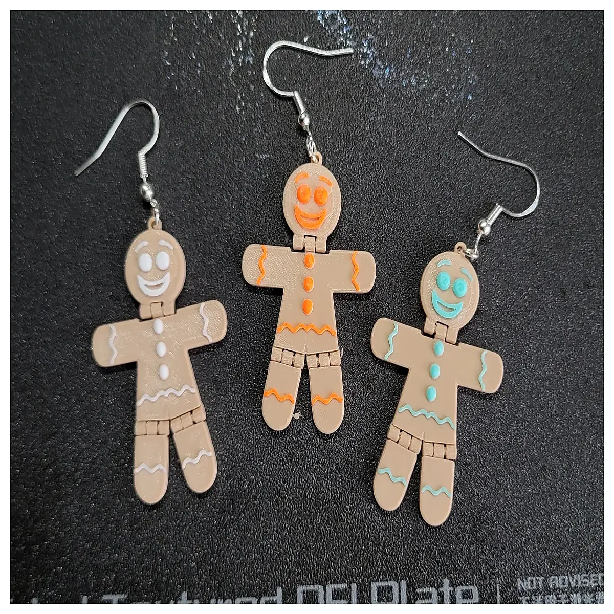 Moving Gingerbread Man Earrings Festive Decoration Christmas Gift Gingerbread Man Accessory Candy Earrings Mobile Gingerbread
