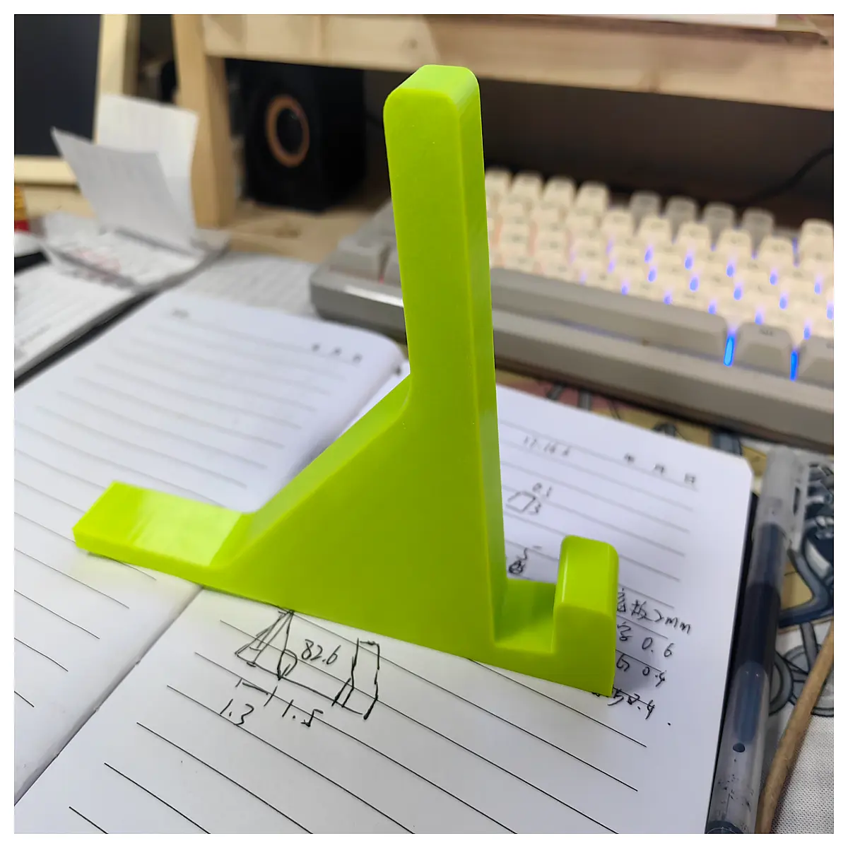Screen Stand Holder Phone Stand Computer Stand Desk Stand Adjustable Angle Support Accessory Desktop Stand for Office Study