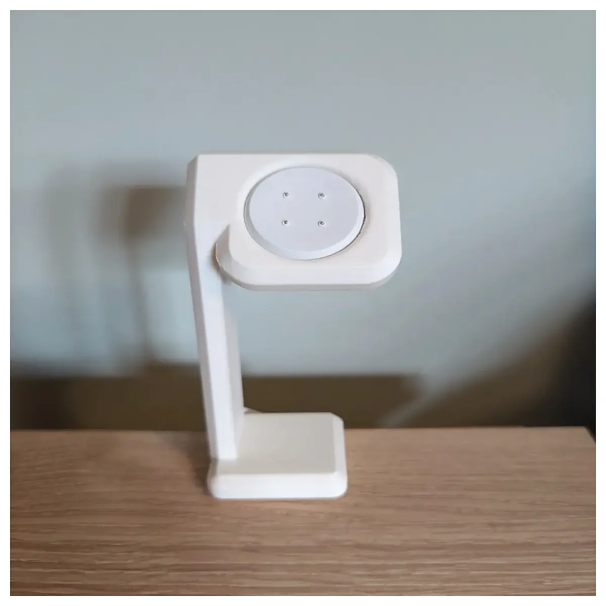 Pixel Watch 2 3 Charging Stand Fast Charge Magnetic Dock Desktop Organizer Compatible with Watch