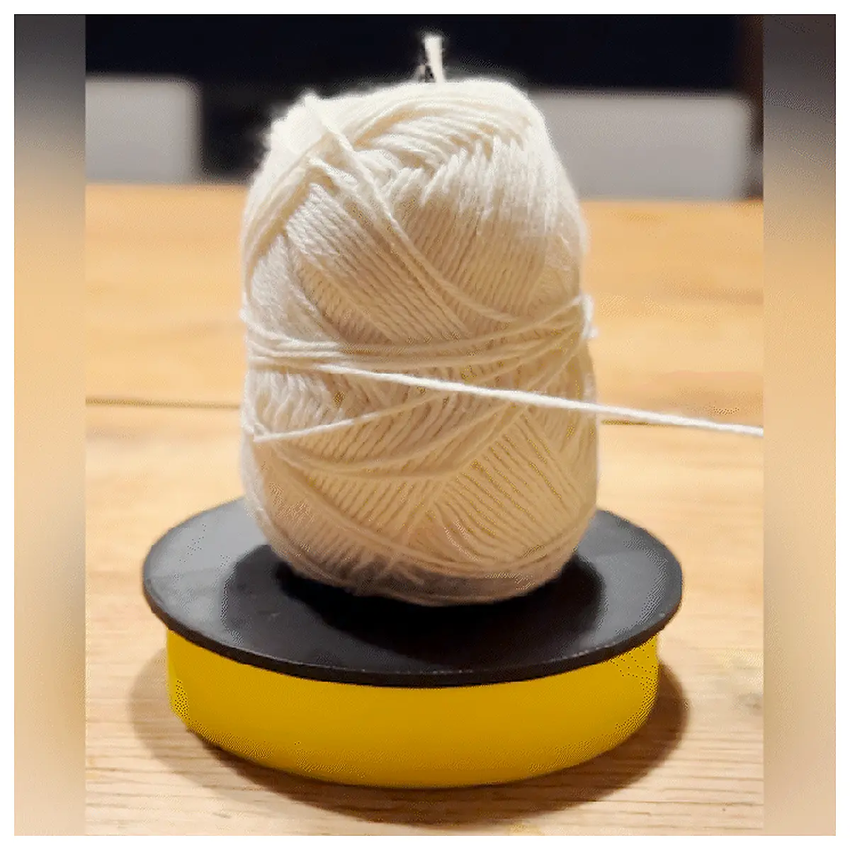 Yarn Spinner Automatic Bobbin Knitting Crochet Tool Multi Function Spinning Wheel for Handcrafts DIY Hobby