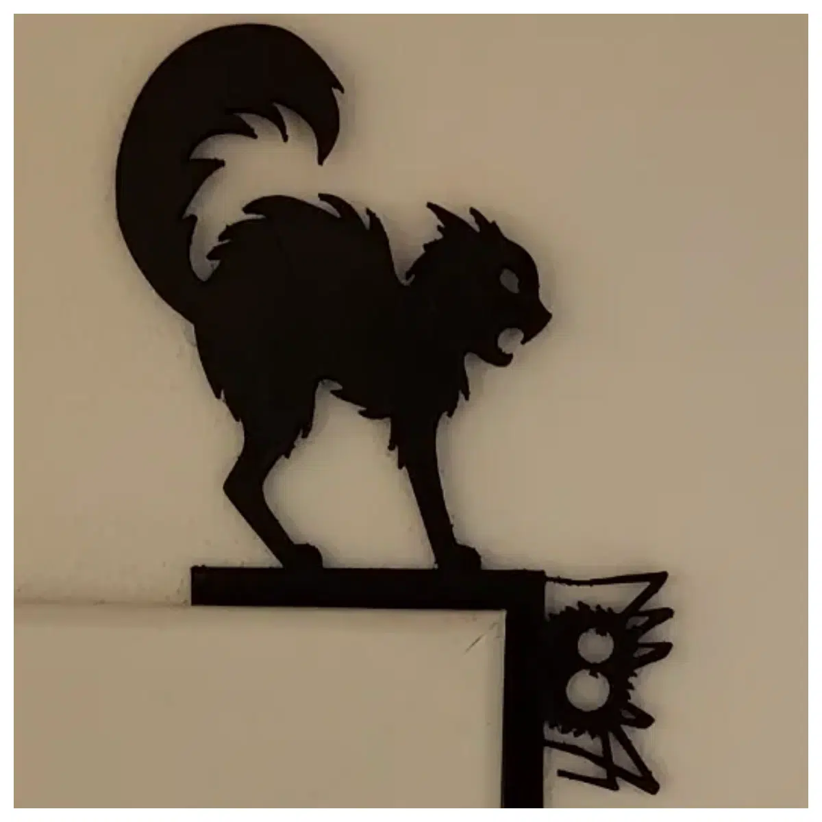 Scare Cat Corner Decor Cat Deterrent Toy Frighten Cats Pet Safety Cat Nook Indoor Cat Plaything