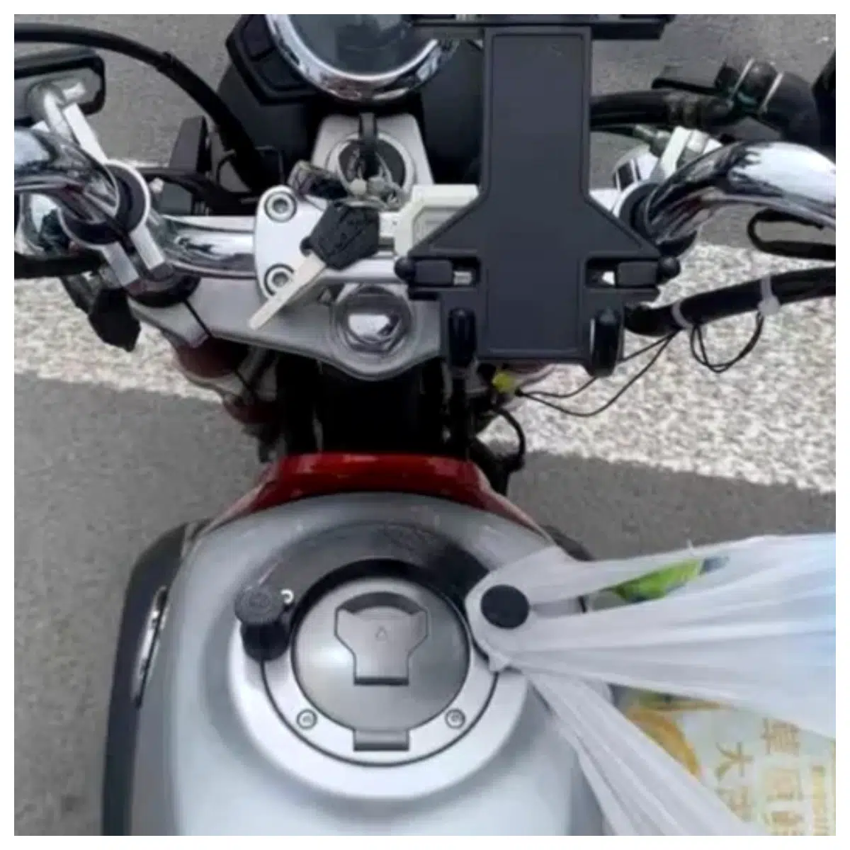 Monkey Fuel Tank Hook Mount Accessories Motorcycle Fuel Tank Storage Motorcycle Parts Motorcycle Decoration Motorcycle Modification