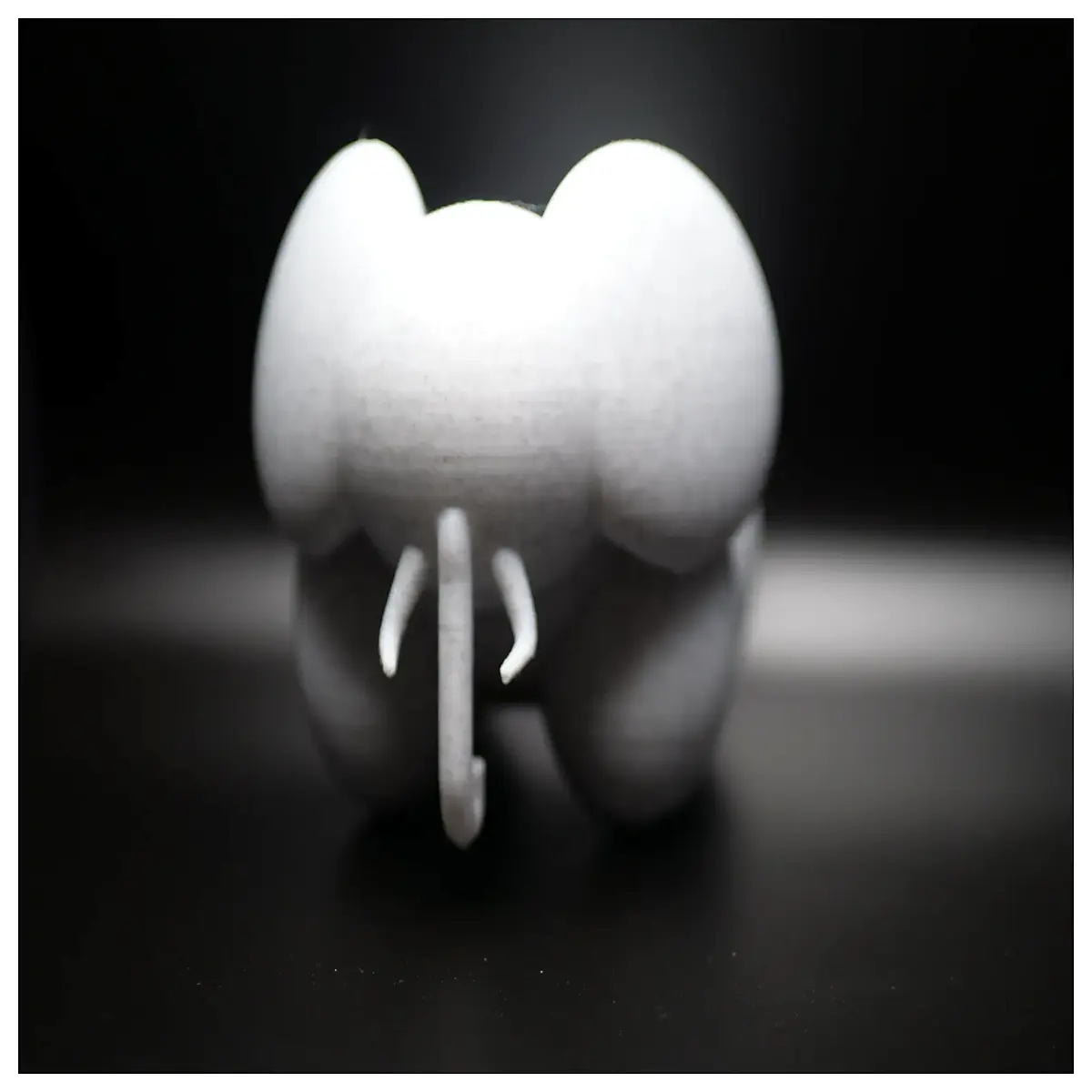 Cute Low Poly Elephant Model Figurine 3D Printed Animal Decor Gift Collectible