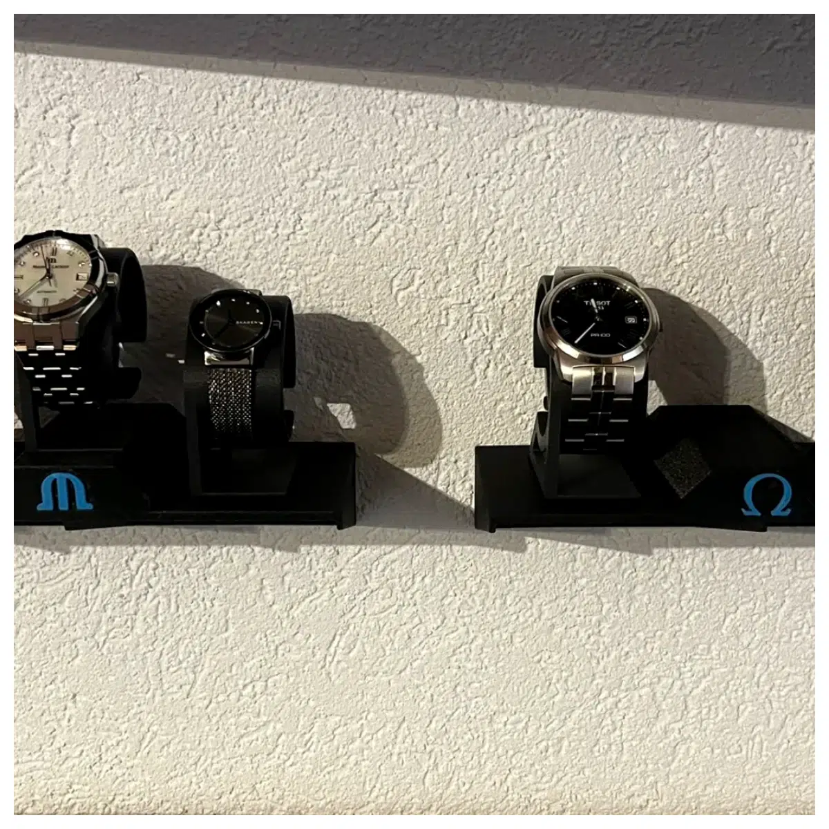 Wall Mounted Watch Stand 3 Slot Wristwatch Holder Display Shelf Organizer Storage Ideal for Desk Wall