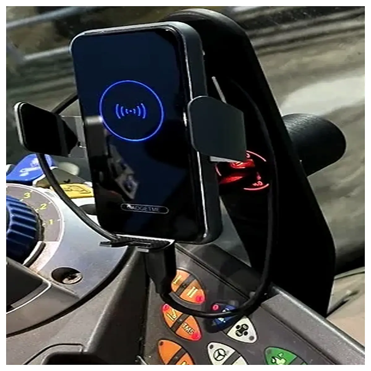 Fendt Car Phone Mount Holder Vehicle Navigation Mount Auto Phone Holder Accessories Phone Mount Parts Phone Mount Installation Car Phone Mount