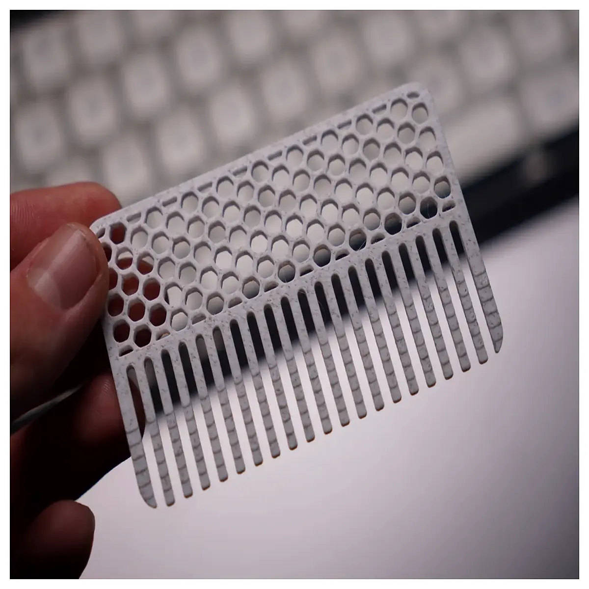 Beard Comb 6g Lightweight Hair Brush Post Shave Cleaning Beard Grooming Tool Gentle Quick