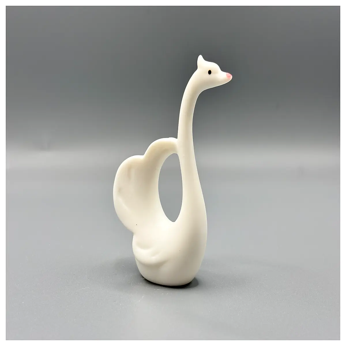 Swan Figurine Creative Home Decor Desktop Flower Pot Ornament Garden Miniature Cute Cartoon Decoration