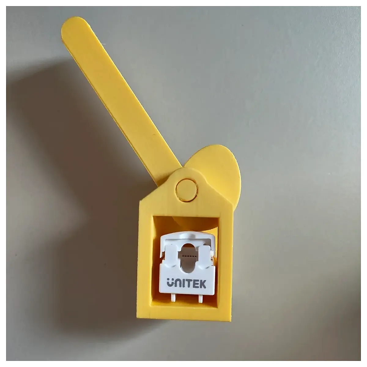 90 degree right angle pin insertion tool for crimping connectors and terminal blocks