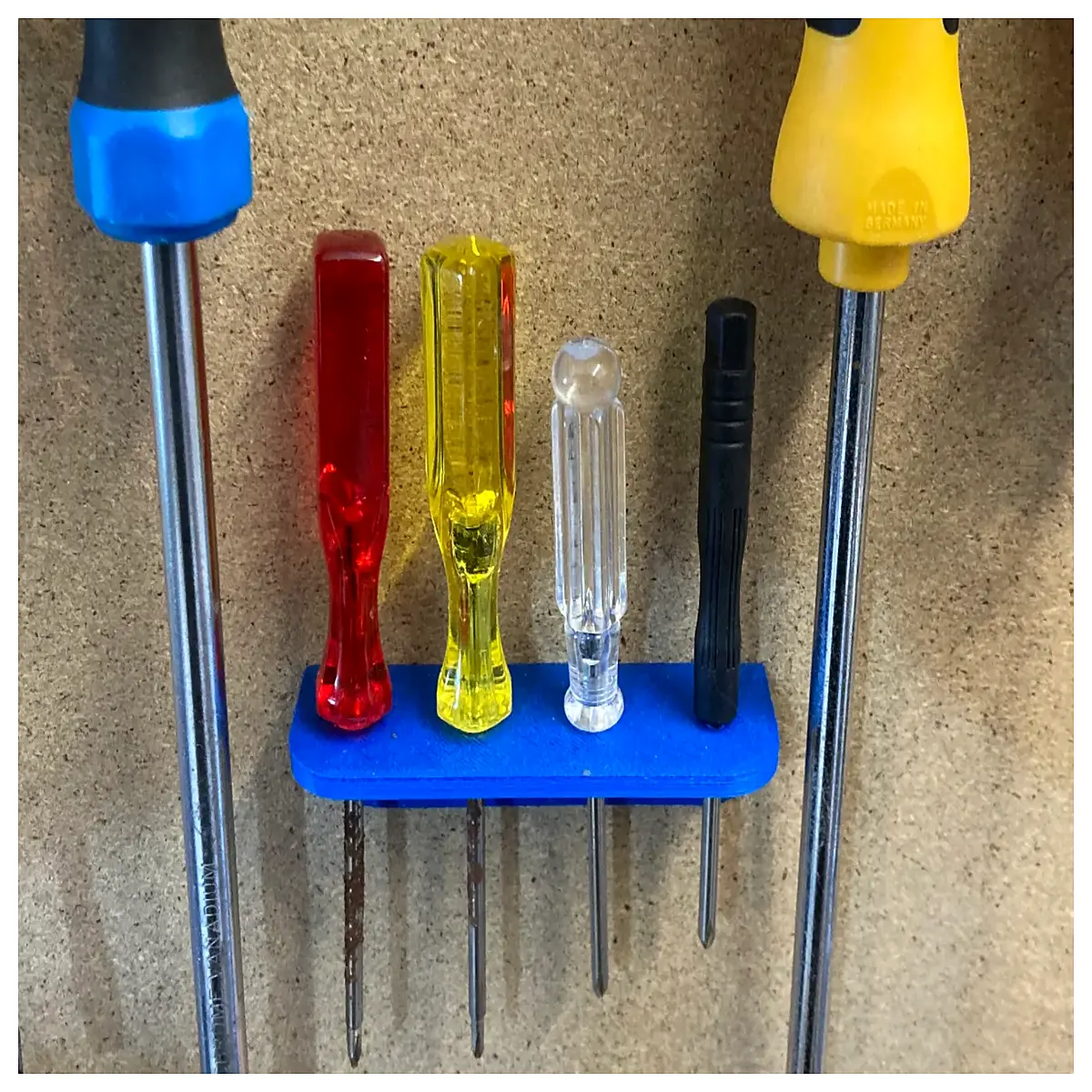 Small Screwdriver Clamp Gripping Tool Repair Parts Electronic Device Accessories Screwdriver Attachments Maintenance Tools