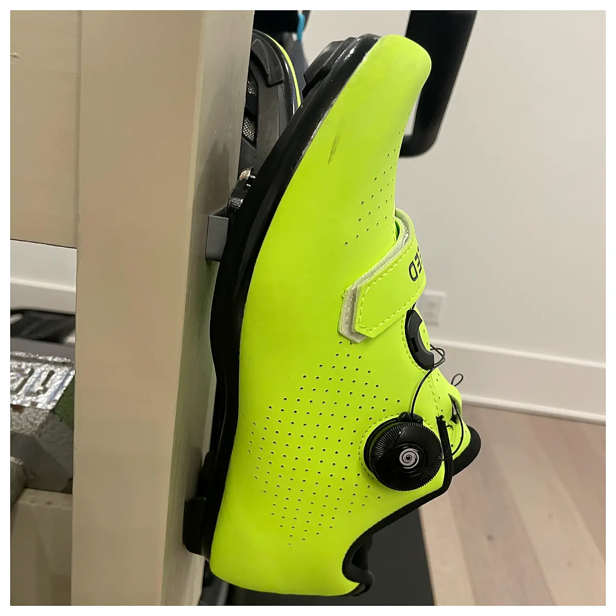 minimalist bike shoe clip anti slip pedal strap cycling safety accessory