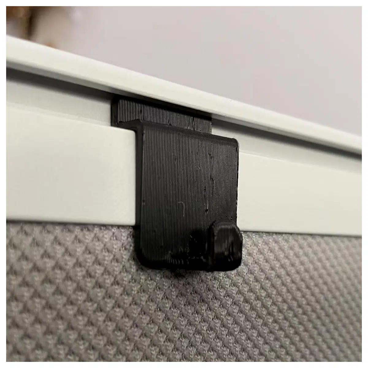 Desk Partition Hooks 2cm Wide Narrow Desktop Dividers Wall Mounting Organizers Office Storage Accessories