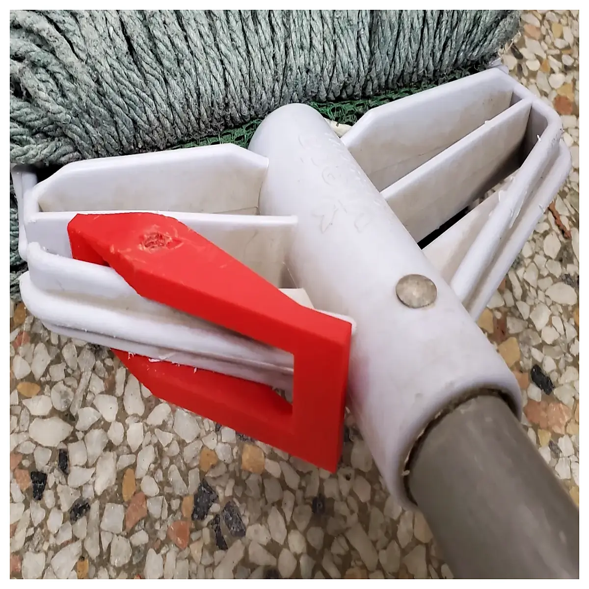 replacement mop handle pole spare parts universal telescopic rod for spin wringer bucket system