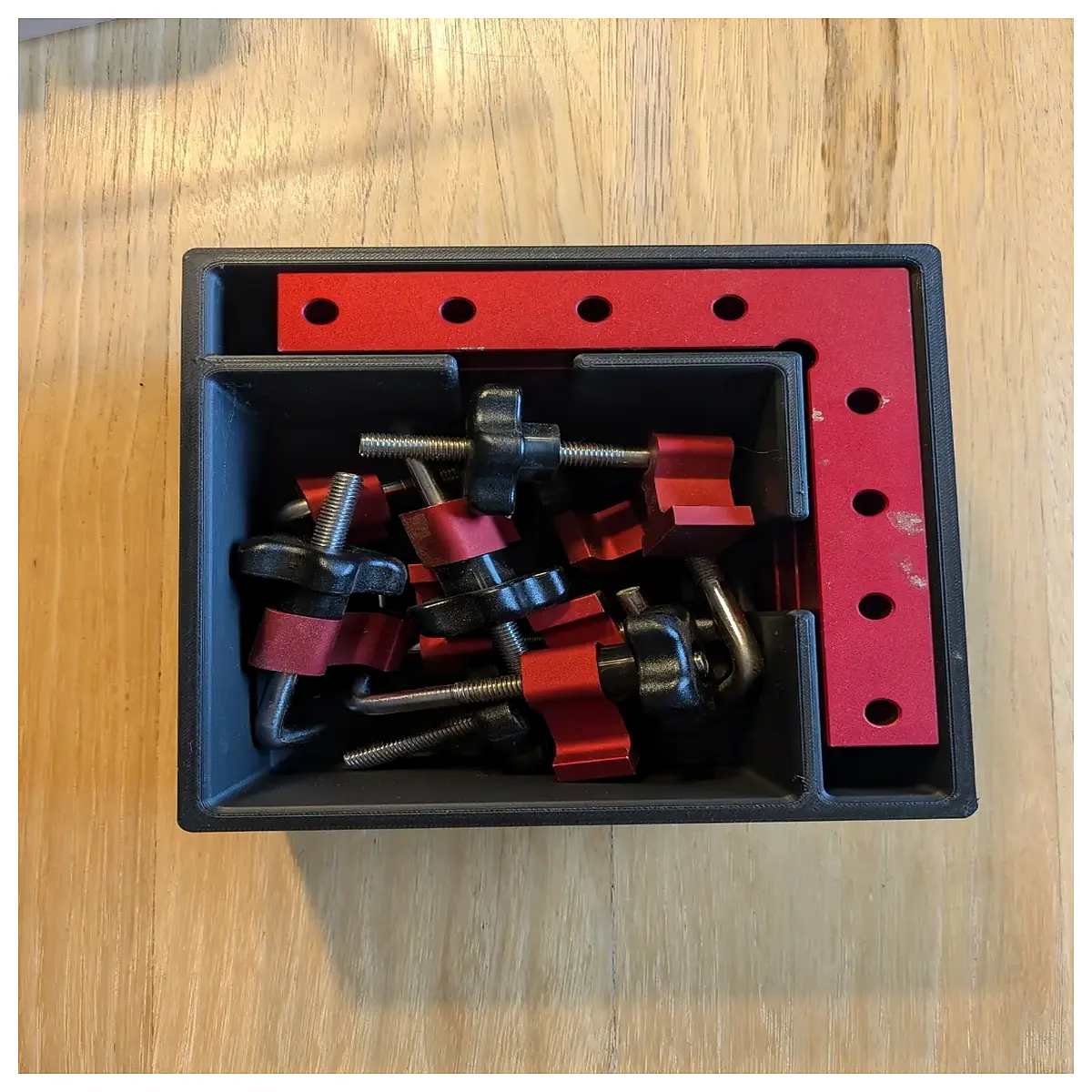 gridfinity right angle bracket mount for organizing bins and storage