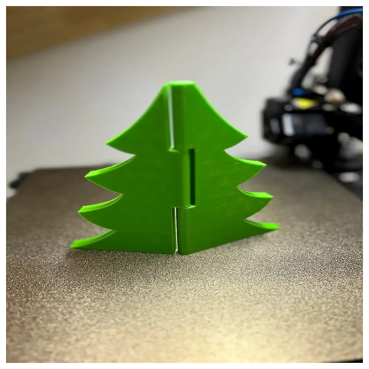 Rotating Christmas Tree Decoration Parts Christmas Toy Accessories Festive Gift Tree Display Components