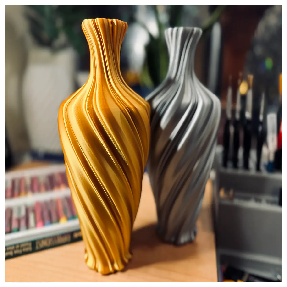 Rippled Yaraba Star Dragon Spiral Vase Modern Art Ceramic Decor Creative Home Accent Art Sculpture Collection