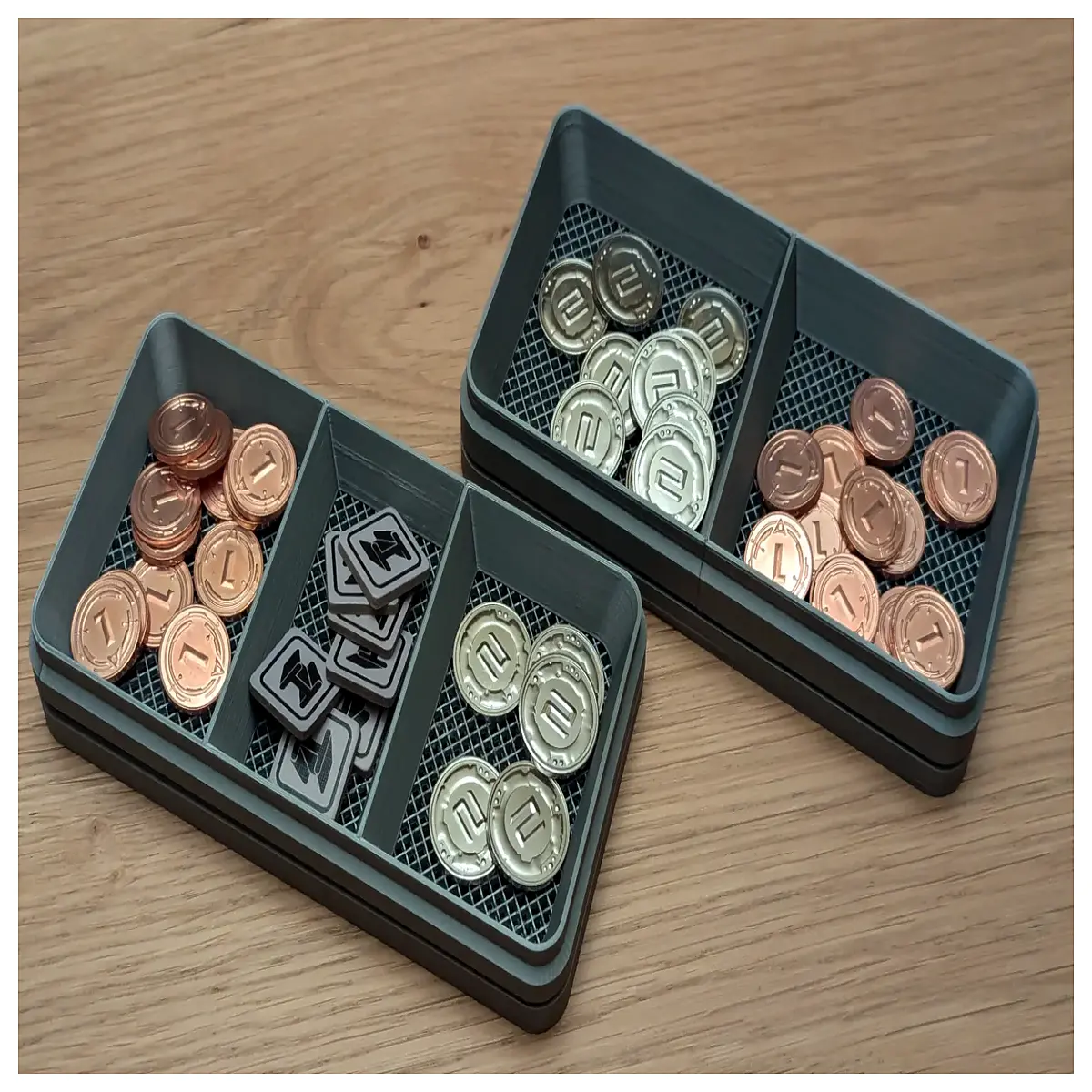 Game Trays 2 Slot 3 Slot Lid Storage Protective Display Cases Gaming Accessories Collection Organizer