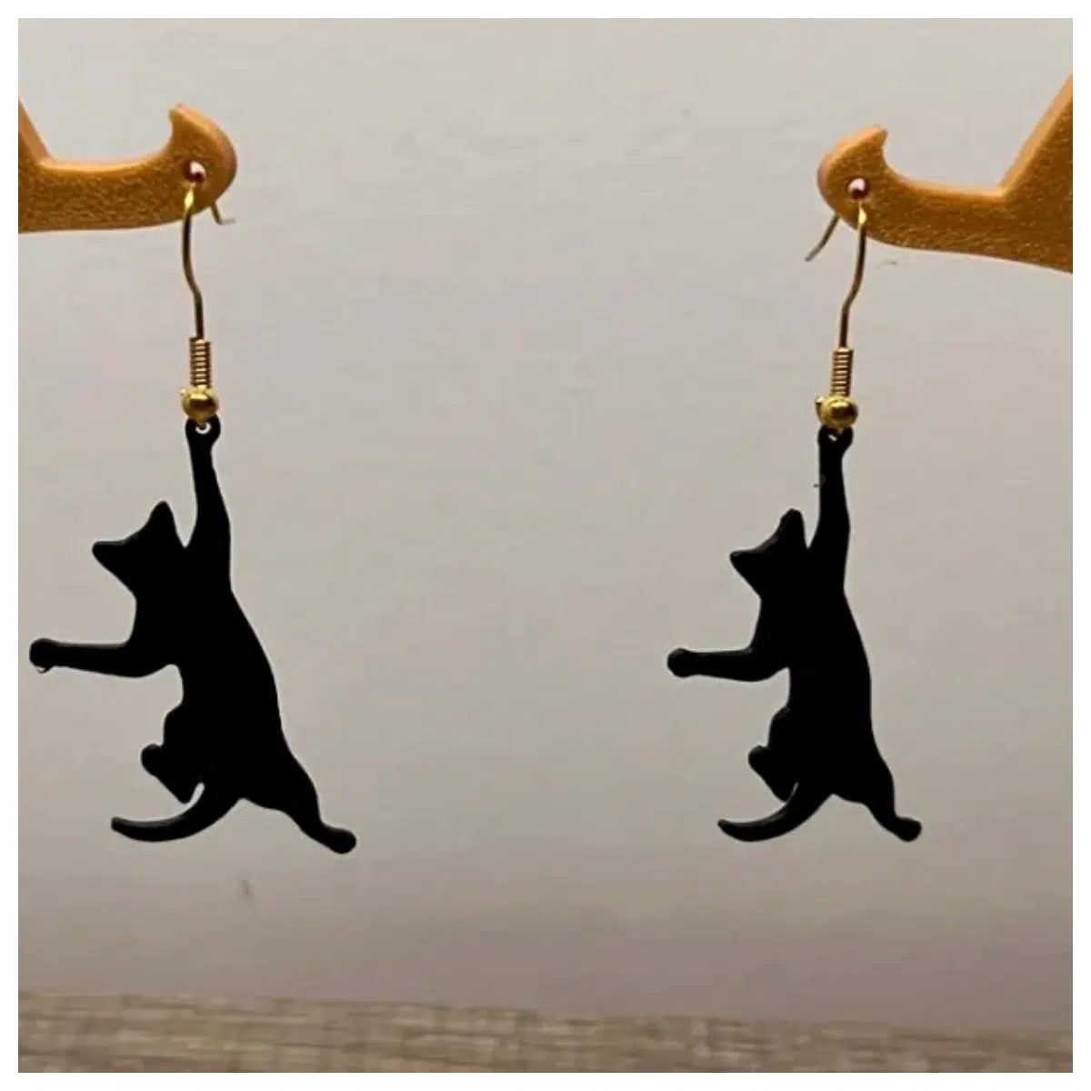 Cat Ear Earrings Women Cute Cat Ear Studs Simple Elegant Jewelry Fashion Accessory Gift