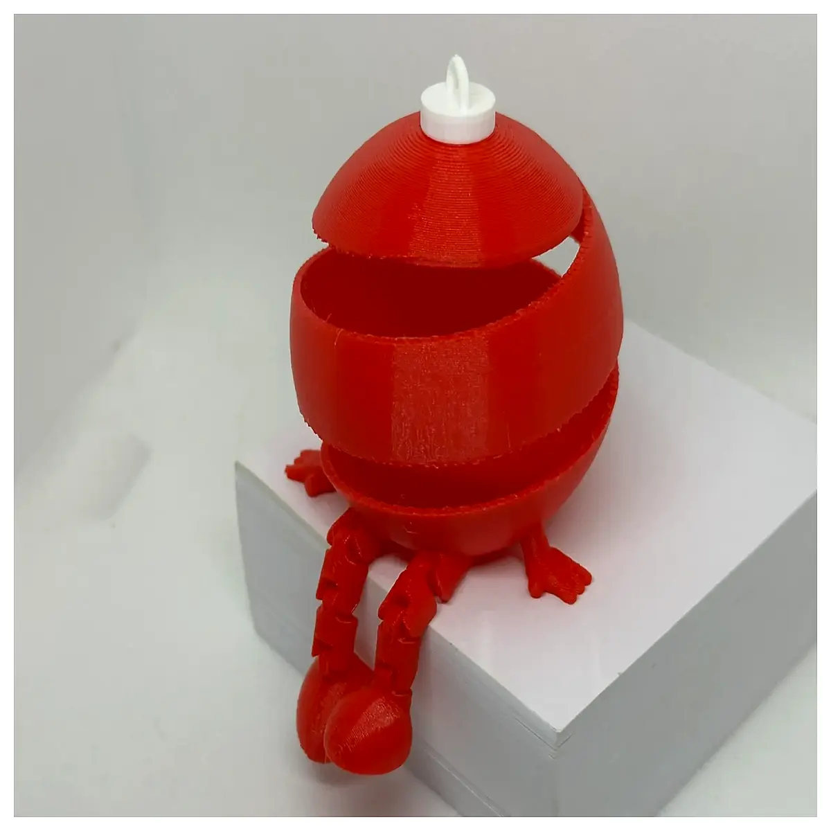 Rotating Joint Christmas Ornaments Dynamic Decoration Balls Festive Toys Fun Gifts Creative Christmas Decor