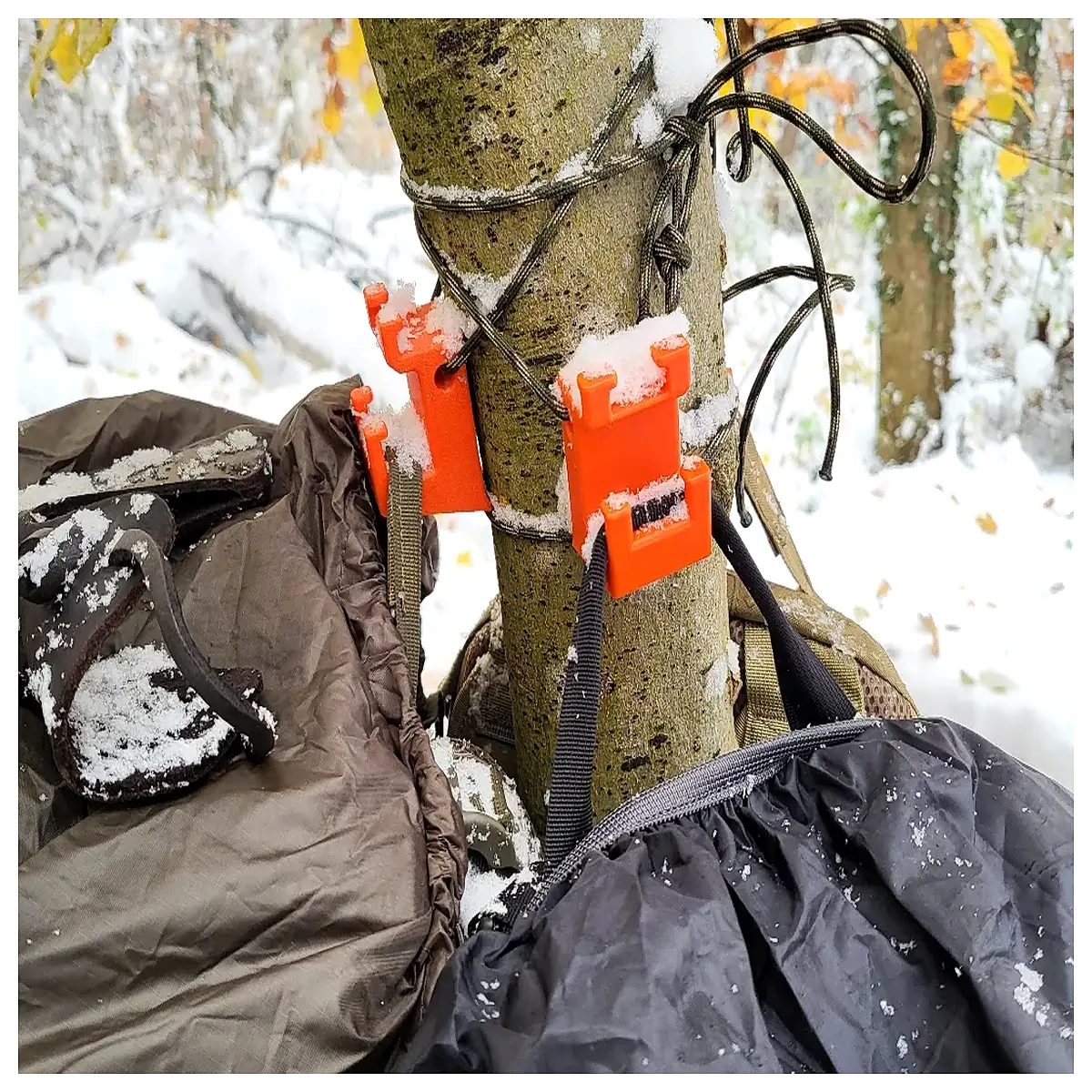 Tree Mounted Backpack Rack Outdoor Climbing Gear Mounting System Multi Function Backpack Support Outdoor Sports Accessories