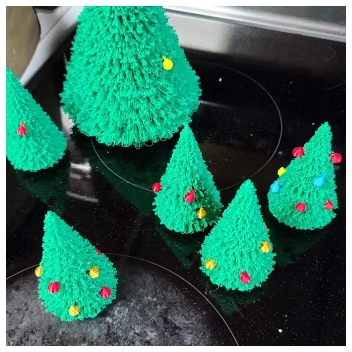 Artificial Christmas Tree with Spikes Realistic Simulation Festive Decor Christmas Tree Accessories Holiday Decoration