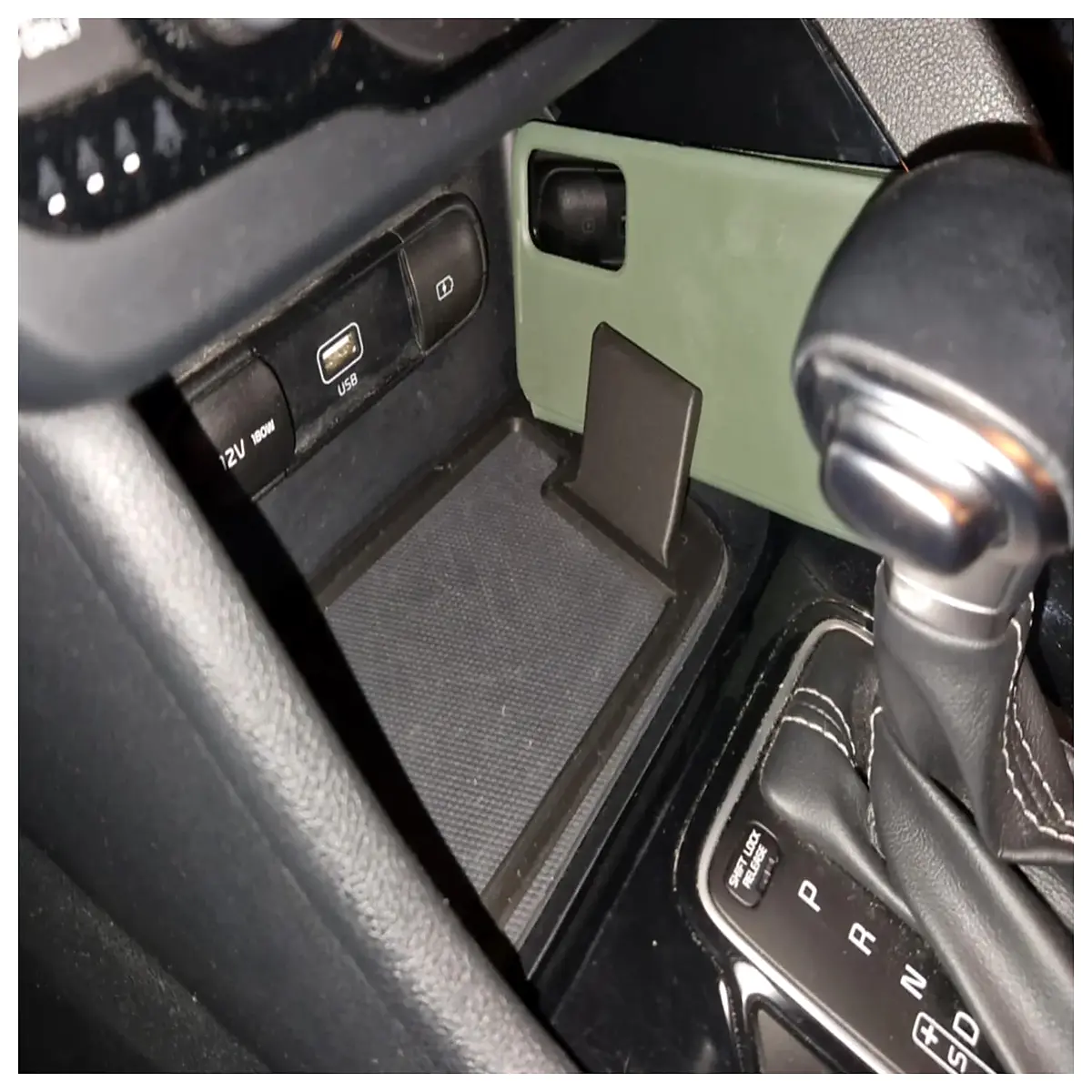 Niro Phone Mount Car Mount Holder Automotive Accessory Phone Support 2021 Model