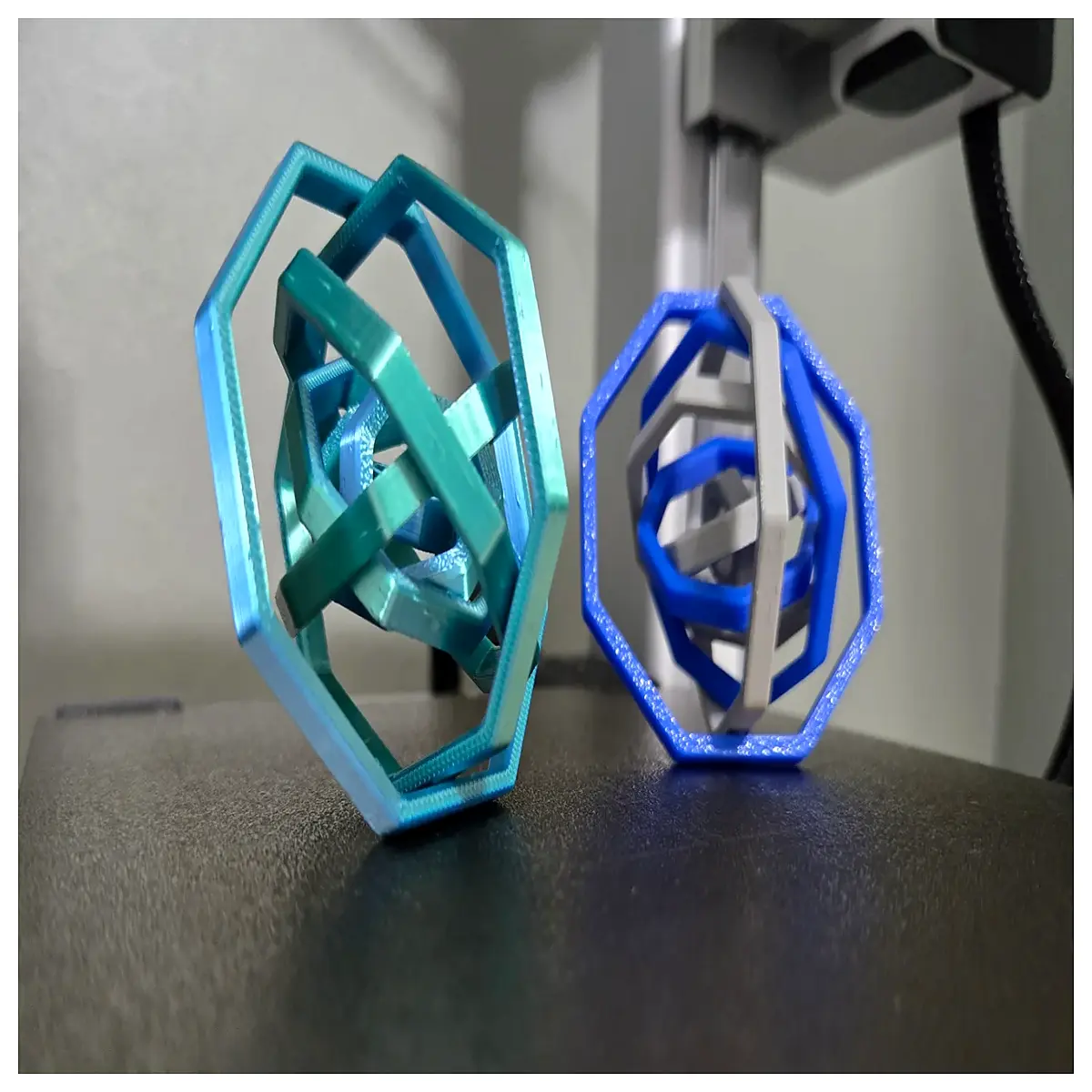 Octahedral Gyro Toy Stress Relief Spin Toy Kids Educational Plaything Anxiety Relief Gadget Fun Rotating Toy