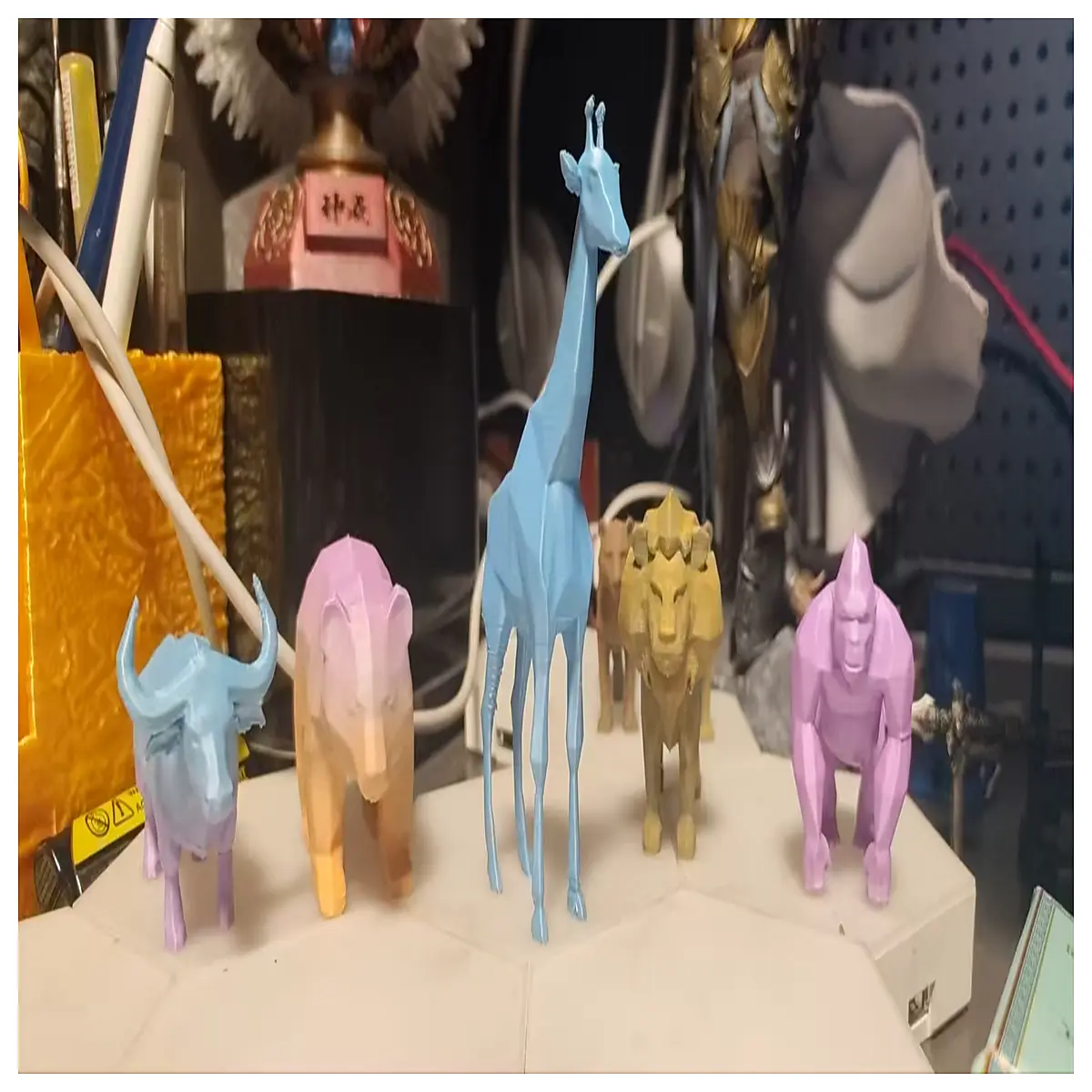 Two Bao Zoo Geometric Giraffe Model Toy Desk Decoration Puzzle Game Children Gift Geometric Shape