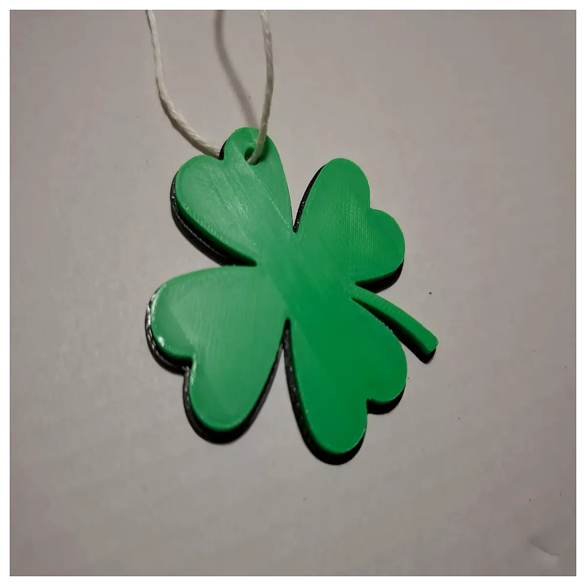 minimalist four leaf pendant necklace silver gold charm for good luck