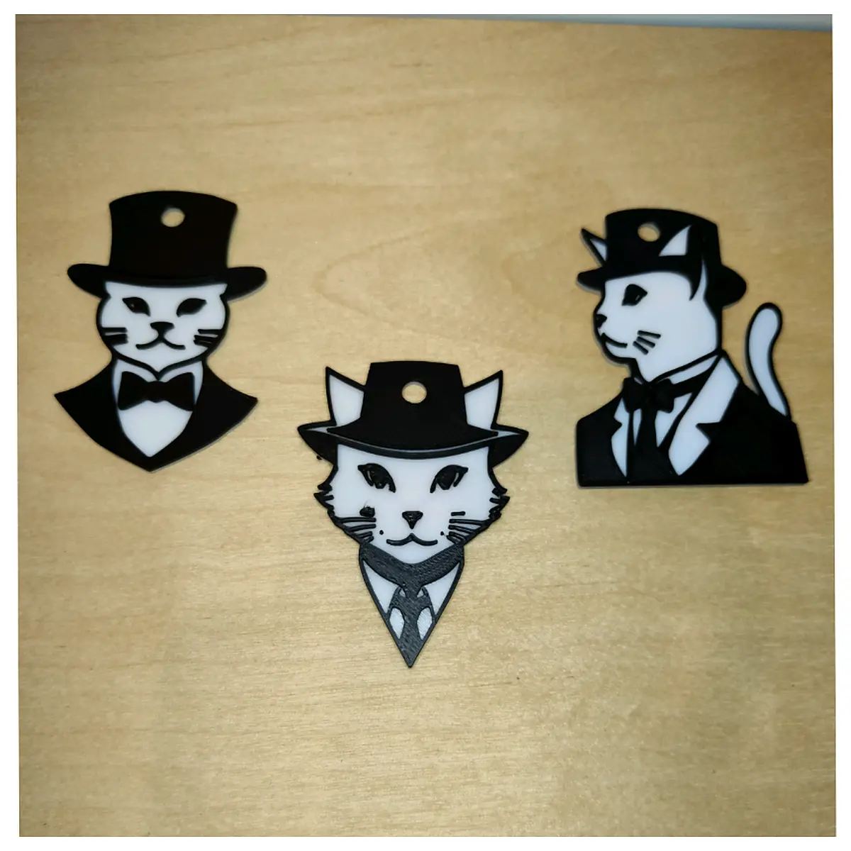 Bicolor Cat Keychain Tuxedo Kitten Charm Pet Memorial Gift Cute Cat Accessory for Keys