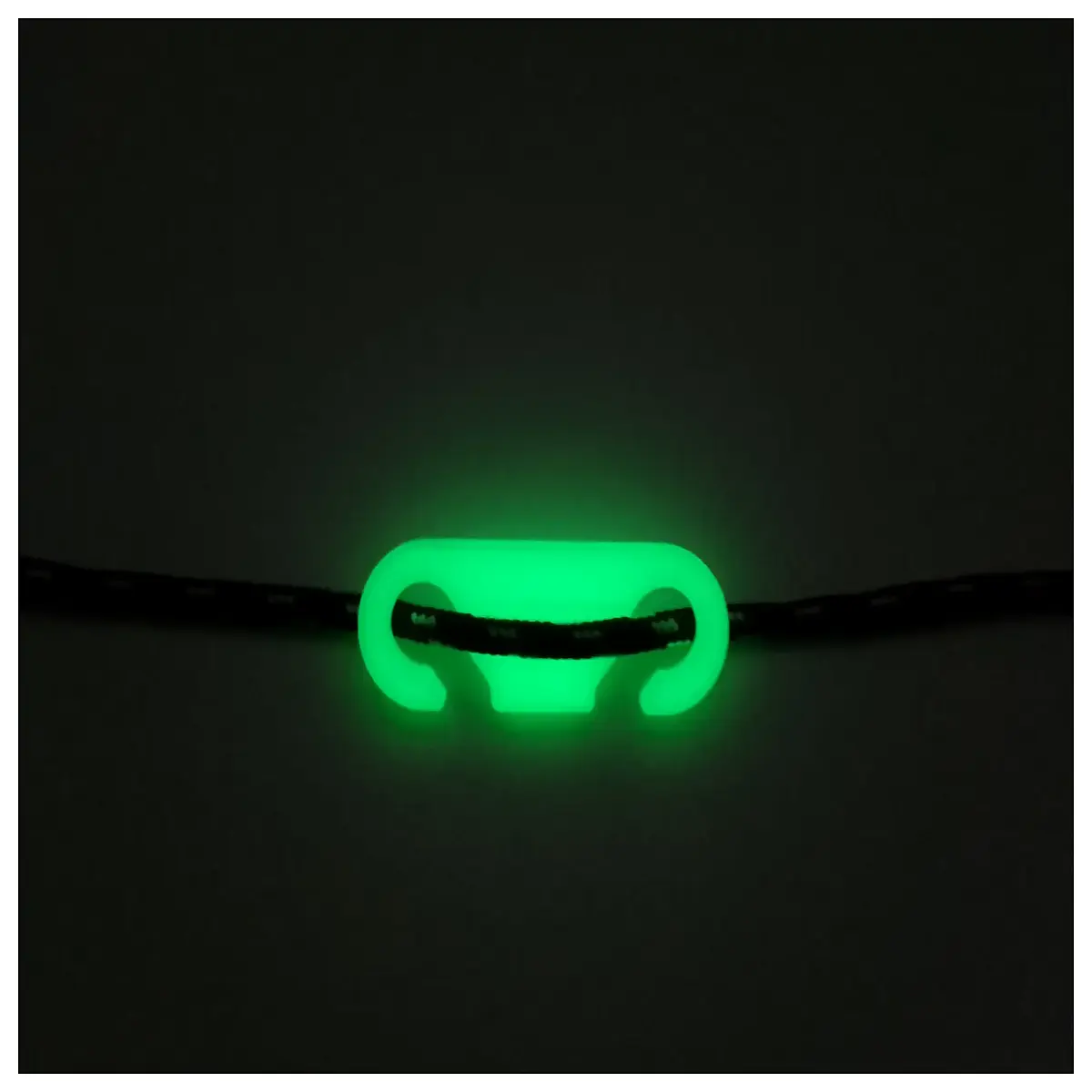 glow in dark camping rope tensioner night visibility tarp tie down clip reflective tent guy line adjuster waterproof outdoor gear fastener