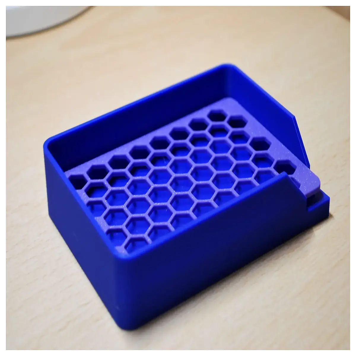drainage soap dish with removable mesh tray for bathroom sink counter non slip soap saver holder