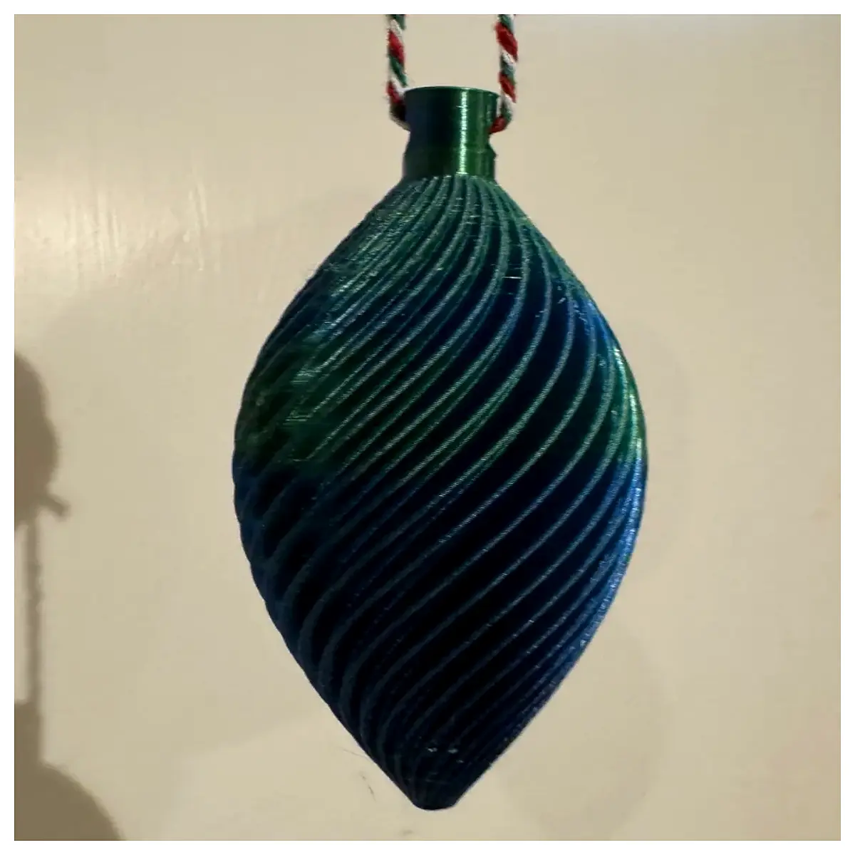 christmas bauble ornaments spiral design shiny metallic sphere tree decorations hanging balls