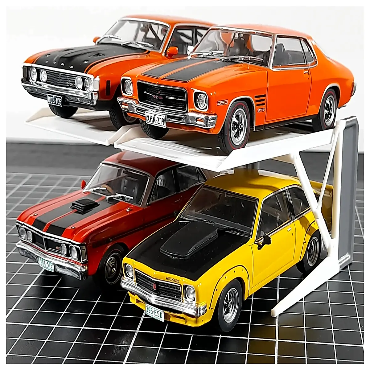 Double Car Lift Platform 143 Scale Model Vehicle Repair Platform Car Lifting Equipment Workshop Accessories