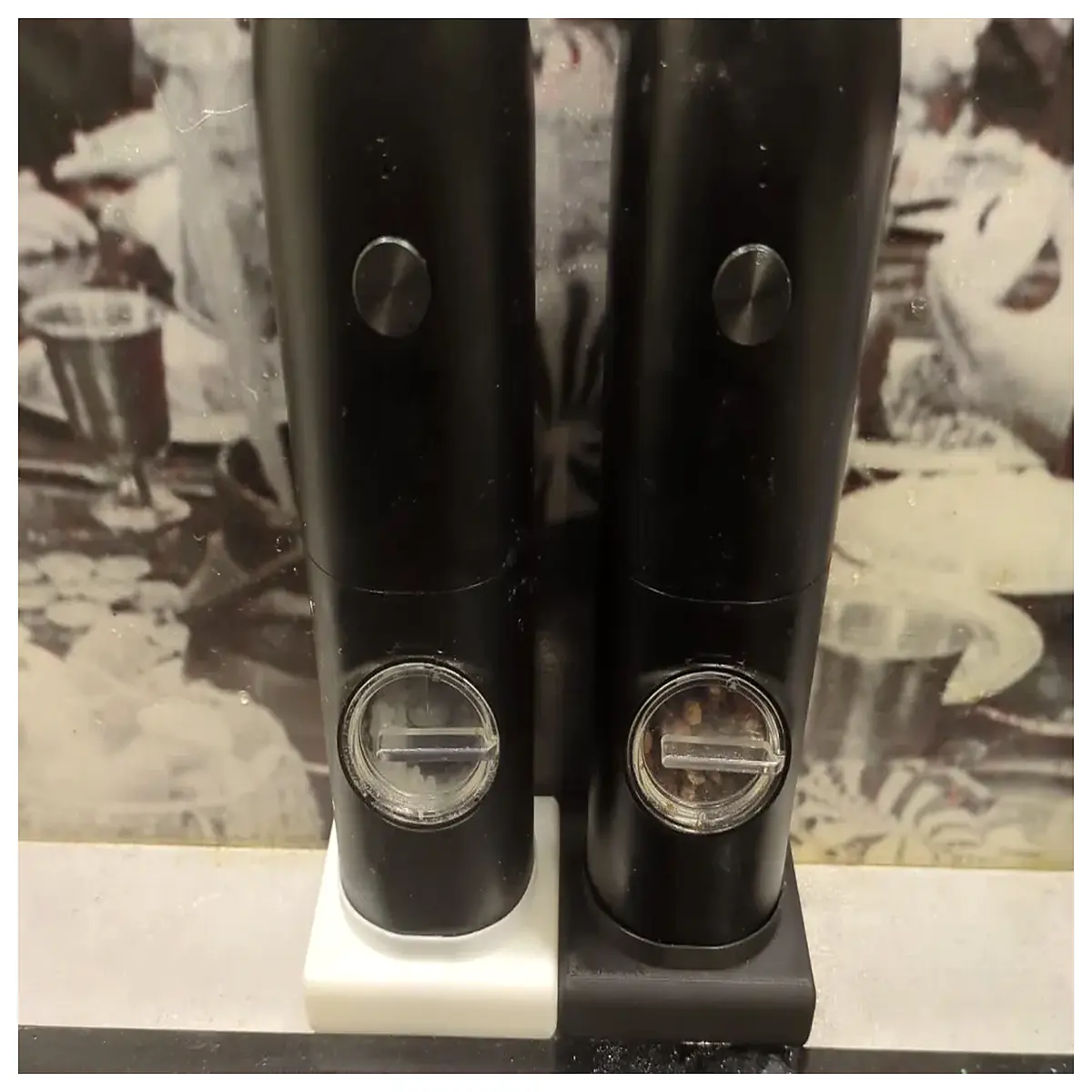 Salt Pepper Grinder Holder Kitchen Accessory Grinder Parts Spice Holder Kitchen Tool Salt Pepper Stabilizer