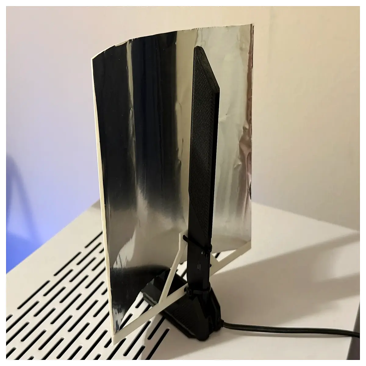 WiFi Signal Booster Parabolic Reflector Signal Amplifier Router Optimization Coverage Enhancement Speed Boost