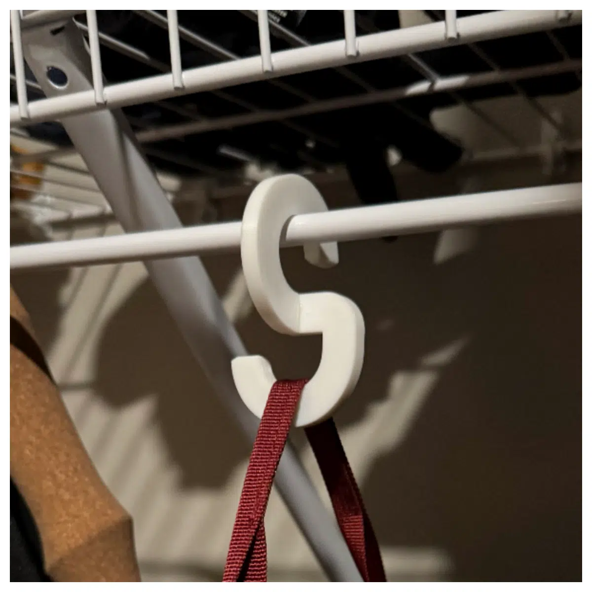 Small 90 Degree Hanging Bag Hook Support Easy Storage Clothing Organizer Space Saving Home Essential