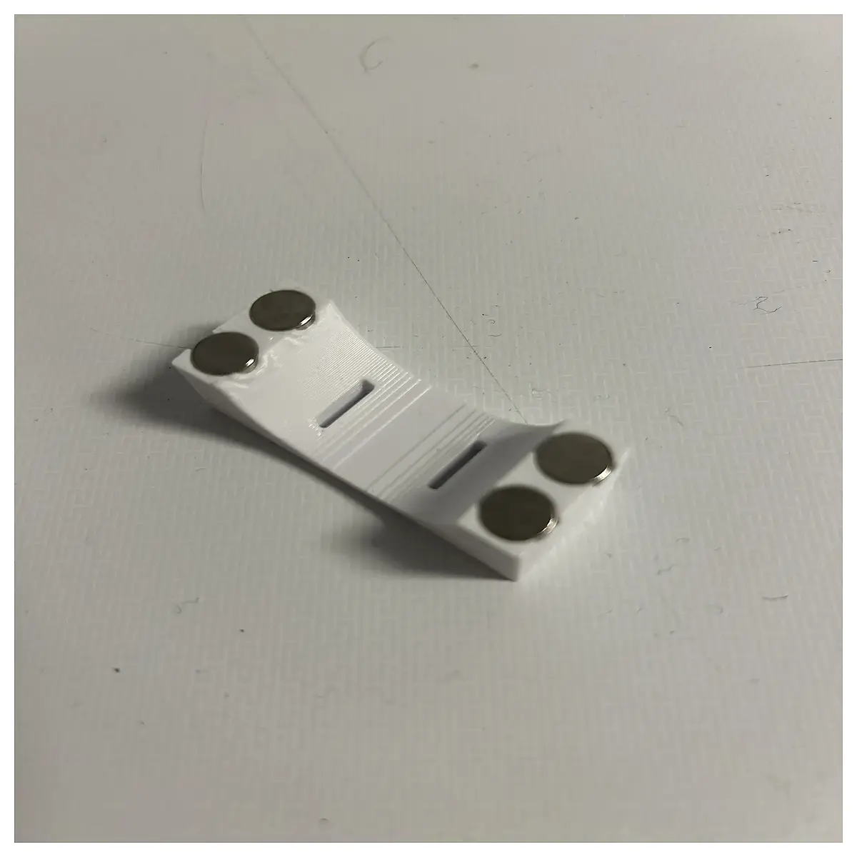 Magnetic Cable Organizer with Straps Cable Management Desk Accessories Wire Wrap Cord Control Magnetic Cable Ties